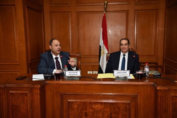 رئيس هيئة تنمية الصعيد يستعرض جهود وخطة عمل الهيئة أمام مجلس الشيوخ