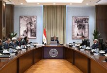 رئيس الوزراء يستعرض مع رئيس الهيئة الوطنية للإعلام خطوات الإصلاح الهيكلي ورفع كفاءة أداء الهيئة