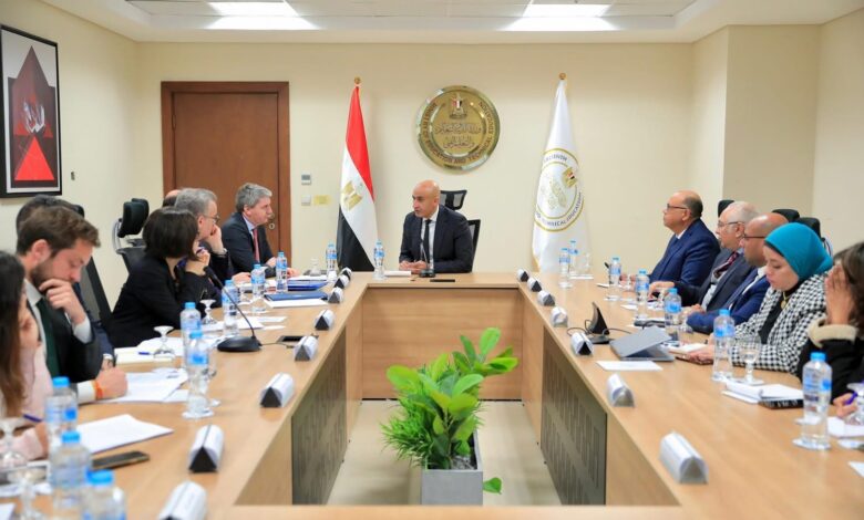 وزير التعليم يناقش مع بنك الاستثمار الأوروبي التوسع في مدارس التكنولوجيا التطبيقية وزير التعليم يناقش مع بنك الاستثمار الأوروبي التوسع في مدارس التكنولوجيا التطبيقية