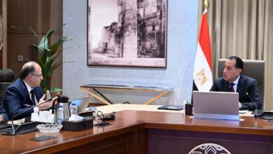 رئيس الوزراء يستعرض مشروع التتبع الدوائي الوطني رئيس الوزراء يستعرض مشروع التتبع الدوائي الوطني