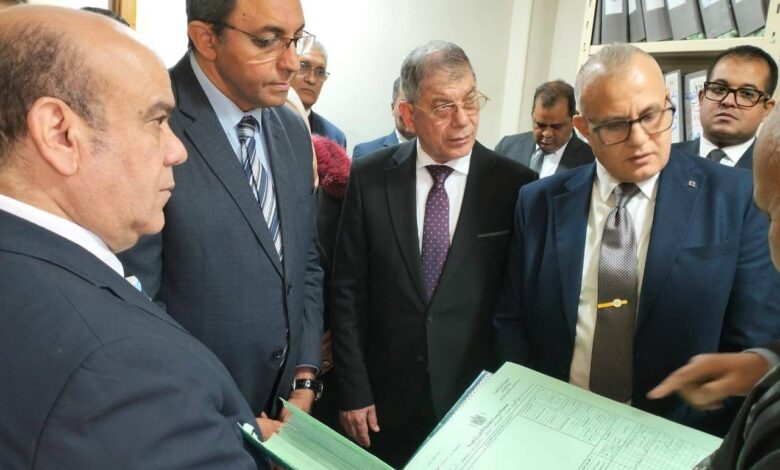 افتتاح مجمع الشهر العقاري والتوثيق بقنا