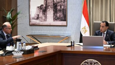رئيس الوزراء يتابع خطة التوسّع في طرح المزيد من الشركات بالبورصة خلال 2026