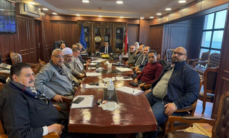 غرفة سوهاج التجارية تبحث تبكير إقامة معارض «أهلاً رمضان» غرفة سوهاج التجارية تبحث تبكير إقامة معارض «أهلاً رمضان»