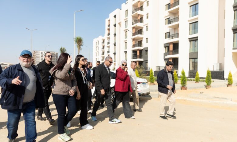 بالصور.. مسؤولو المجتمعات العمرانية وشركة توريك يتفقدون “بليس جيت” استعدادًا لتسليم المرحلة الأولى