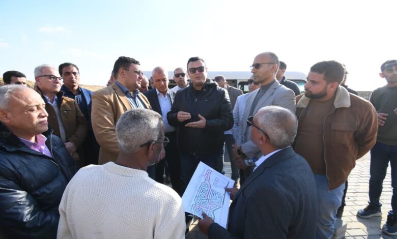 وزير الإسكان يتفقد أعمال مرافق «بيت الوطن» وتطوير محور التسعين الشمالي بالقاهرة الجديدة
