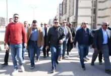 وزير الإسكان يغير مسار جولته استجابة لشكوى أحد الحاجزين بمشروع سكن مصر
