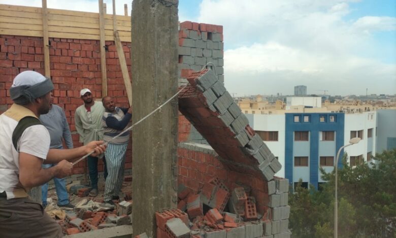 محمد عبدالله يتابع حملات الإزالات والإشغالات بمدينة 6 أكتوبر لضمان الالتزام بالتخطيط الحضاري محمد عبدالله يتابع حملات الإزالات والإشغالات بمدينة 6 أكتوبر لضمان الالتزام بالتخطيط الحضاري