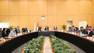 بعثة البنك الدولي تزور وزارة الإسكان لمتابعة ملفات التعاون المشترك وتعزيز مشروعات الإدارة الحضرية