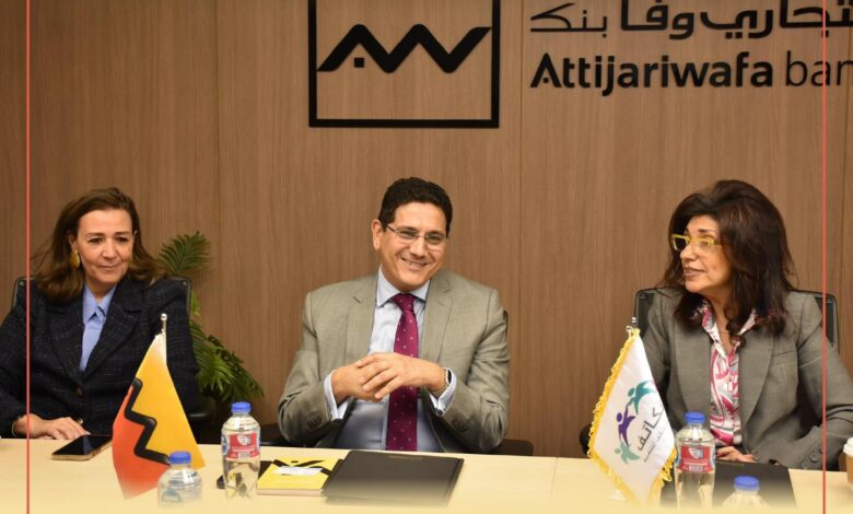 بالصور.. التجاري وفا بنك يعزز شراكته مع جمعية تكاتف للتنمية لدعم التعليم المجتمعي للمتسرّبين بالصور.. التجاري وفا بنك يعزز شراكته مع جمعية تكاتف للتنمية لدعم التعليم المجتمعي للمتسرّبين