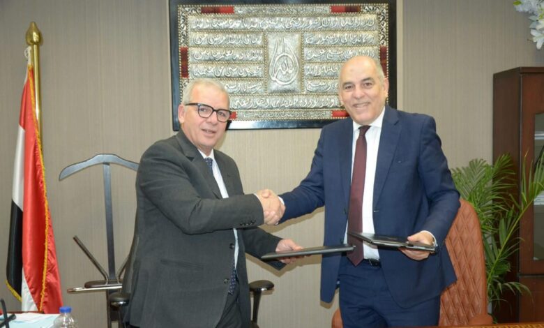 «المجتمعات العمرانية» توقّع عقد مشروع جديد مع نادي الصيد في دار مصر – القرنفل