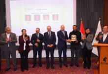 افتتاح محطتين للطاقة الشمسية بـ”النساجون الشرقيون” بالعاشر من رمضان