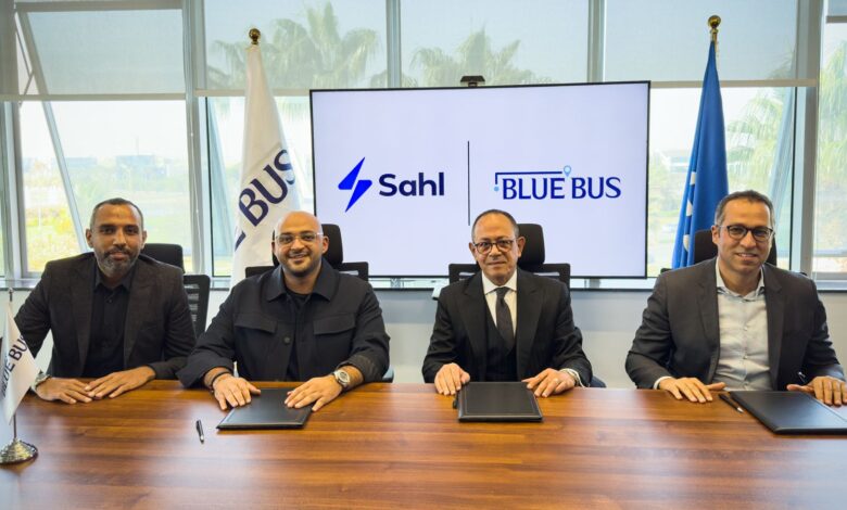 «بلو باص» توقع بروتوكول تعاون مع منصة «سهل» لتطوير منظومة الدفع الرقمي للنقل الجماعي «بلو باص» توقع بروتوكول تعاون مع منصة «سهل» لتطوير منظومة الدفع الرقمي للنقل الجماعي