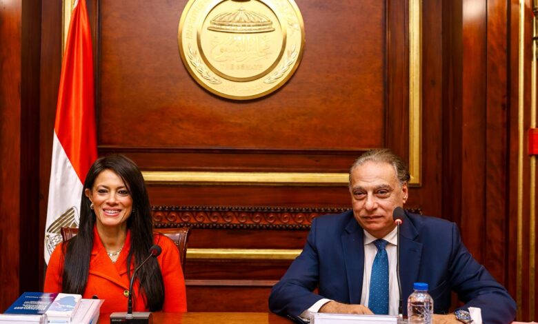 رانيا المشاط تستعرض رؤية وزارة التخطيط في أول لقاء مع لجنة الشئون الخارجية بمجلس الشيوخ رانيا المشاط تستعرض رؤية وزارة التخطيط في أول لقاء مع لجنة الشئون الخارجية بمجلس الشيوخ