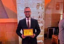 سامح عمر يفوز بجائزة أفضل القيادات التجارية المؤثرة في السوق العقاري