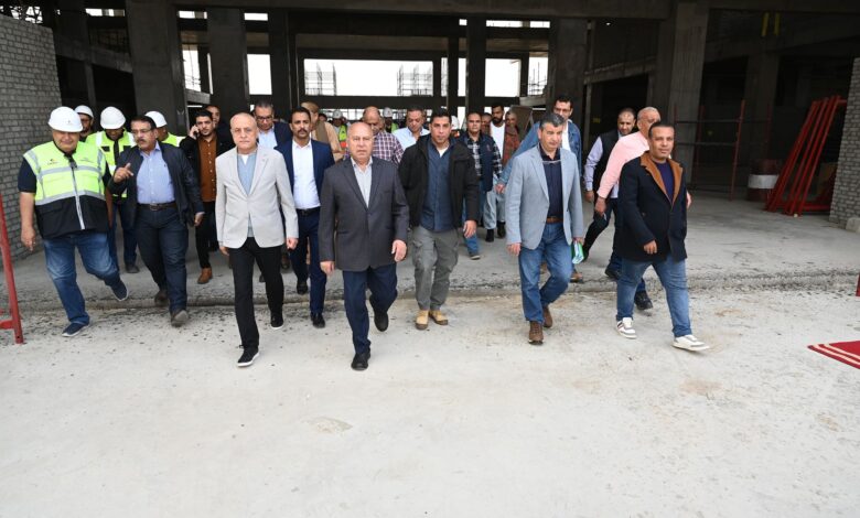 كامل الوزير يتفقد مشروعات القطار السريع ومحاور النيل في صعيد مصر كامل الوزير يتفقد مشروعات القطار السريع ومحاور النيل في صعيد مصر
