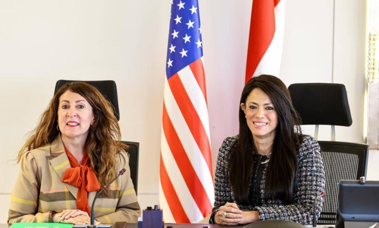 المشاط والسفيرة الأمريكية تبحثان تطوير العلاقات الاستثمارية والتنموية