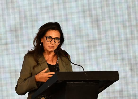 الرئيس التنفيذي لشركة CMA: المحطة تربط بين منصات السكك الحديدية والمنصات البرية