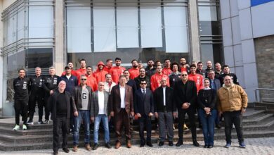 وزير الشباب والرياضة يحفز لاعبي منتخب كرة اليد قبل المشاركة في أمم أفريقيا