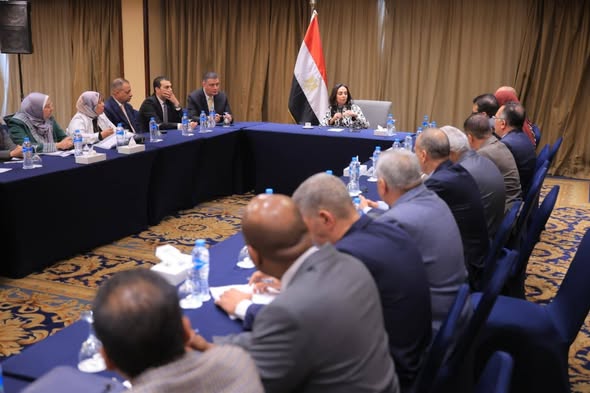 وزيرة التضامن: تكثيف الجهود لتحسين خدمات مؤسسات الرعاية والرصد الميداني لحالات بلا مأوى