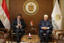 وزيرا التعليم العالي والثقافة يبحثان دعم الأنشطة الثقافية والفنية بالجامعات