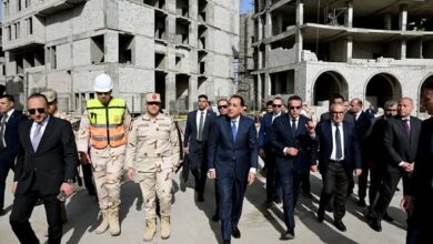 رئيس الوزراء يتفقد مشروع إنشاء مستشفى هليوبوليس الجديدة