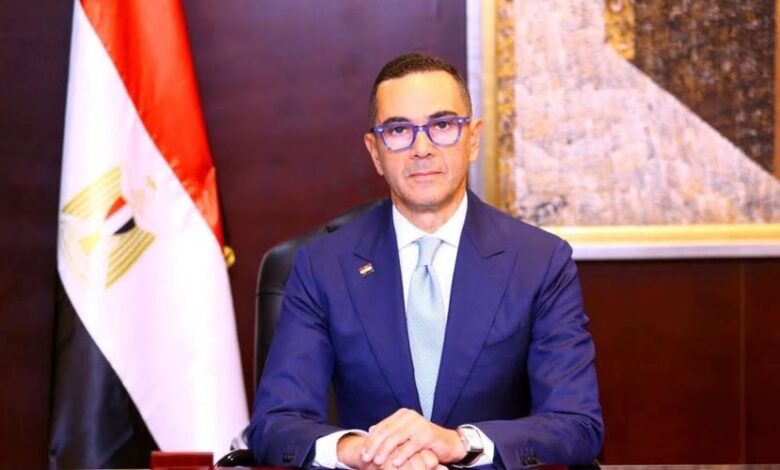 الخطيب: 1273 مشروعًا بقيمة 66.3 مليار جنيه فى المناطق الاستثمارية بـ 6 محافظات