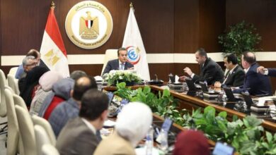 وزير الصحة يتابع مستجدات المرحلتين الثانية والثالثة من منظومة التأمين الصحي الشامل