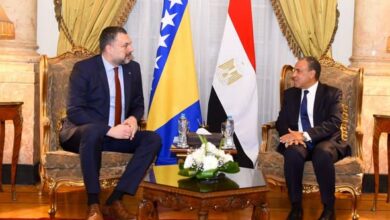  وزير الخارجية ونظيره البوسني يبحثان تعزيز التطورات الإقليمية والدولية