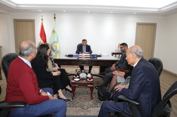 وزير الزراعة يبحث مع ممثلي “كرافت هاينز” توسيع الاستثمارات وتعزيز المنظومة الزراعية