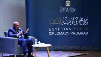 وزير الشباب والرياضة يشهد محاضرة السفير سامح شكري حول الدبلوماسية المصرية