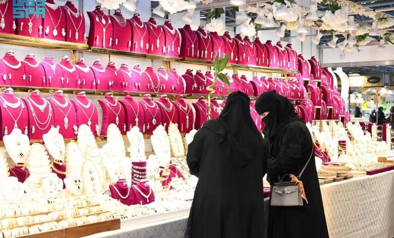 انطلاق فعاليات معرض المنتجات المصرية بمركز جدة للمعارض والفعاليات