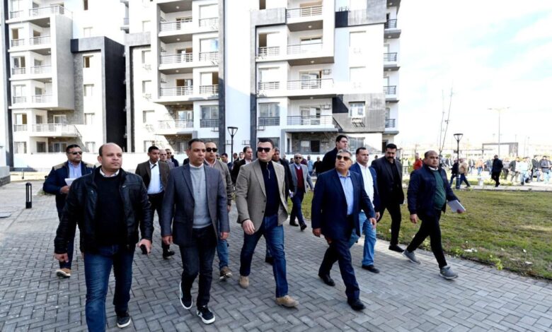 الشربيني ومحافظ الدقهلية يتفقدان كورنيش مدينة المنصورة الجديدة ومشروعي جنة وسكن مصر