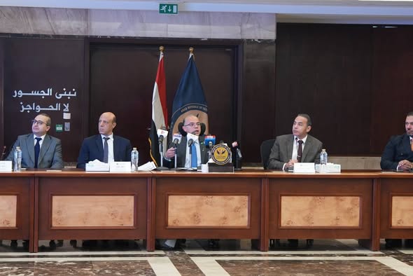 الرقابة المالية تمنح البورصة المصرية أول رخصة لمزاولة نشاط بورصات العقود الآجلة على المشتقات المالية