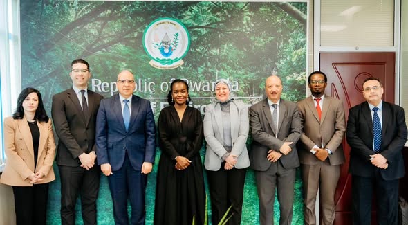 سويلم ووزيرة البيئة الرواندية يشهدان ختام اجتماعات مشروع إدارة المياه