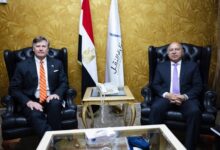 وزير الصناعة: فرص استثمارية واعدة للشركات الأمريكية في مصر
