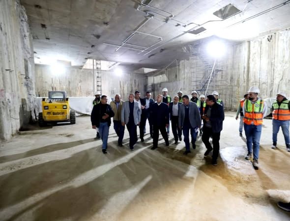 كامل الوزير يتفقد الخط الرابع لمترو الأنفاق ويؤكد أعمال ضخمة بأيادي مصرية