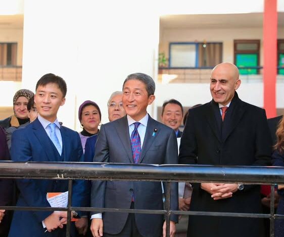 لدينا 79 مدرسة.. وزير التربية والتعليم: الشراكة مع اليابان أسهمت في نقل الخبرات التعليمية الرائدة لدينا 79 مدرسة.. وزير التربية والتعليم: الشراكة مع اليابان أسهمت في نقل الخبرات التعليمية الرائدة