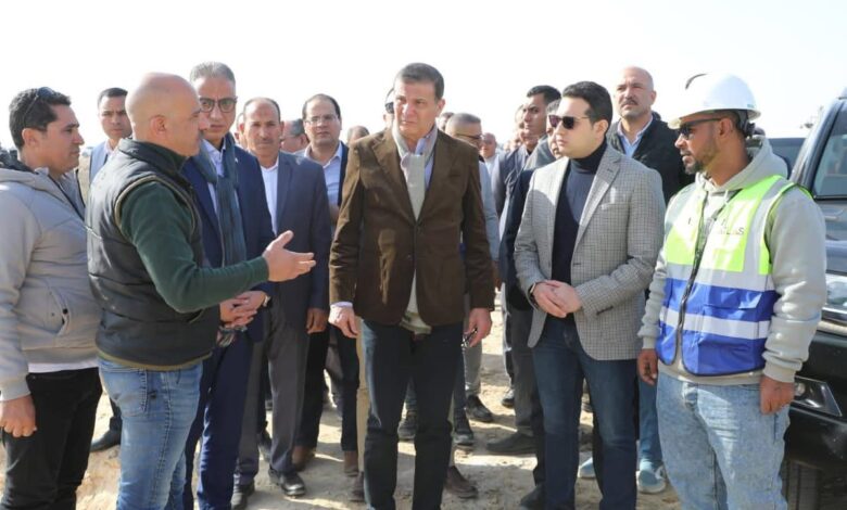 لإنهاء أزمة «قوتة».. وزير الزراعة ومحافظ الفيوم يتفقدان أعمال الصرف والري بزمام 16 ألف فدان