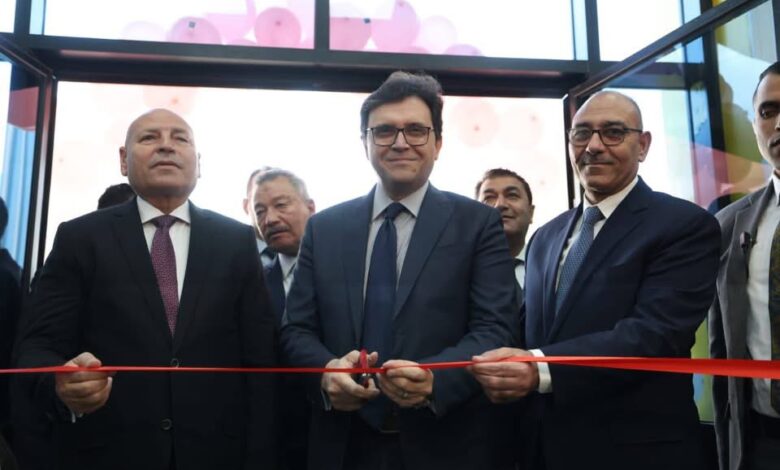 وزير الثقافة ومحافظ القاهرة يفتتحان مكتبة «نون السحّار 2» بزهراء المعادي وزير الثقافة ومحافظ القاهرة يفتتحان مكتبة «نون السحّار 2» بزهراء المعادي