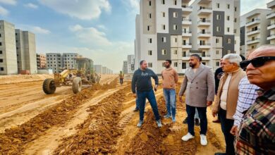 رئيس جهاز العبور الجديدة يتفقد أعمال الطرق في «سكن لكل المصريين».. ويؤكد على أولوية الخدمات العامة