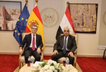 وزير العدل يوقّع اتفاقيتين مع إسبانيا لتعزيز التعاون القضائي وتسليم المجرمين