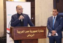 وزير العمل يعقد لقاءً موسعًا مع ممثلي الموارد البشرية بالشركات السعودية والجالية المصرية