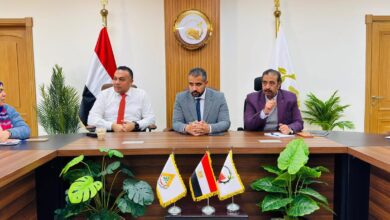 بين قرعة واجتماع وجولة ميدانية… المهندس محمود مراد يتابع الخدمات ويكثّف الرقابة على المشروعات بالعبور الجديدة