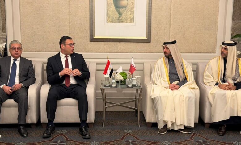 وزير الإسكان يلتقي نظيره القطري لتعزيز التعاون في مجالات التنمية العمرانية وزير الإسكان يلتقي نظيره القطري لتعزيز التعاون في مجالات التنمية العمرانية