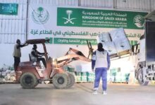 استمرار تدفق المساعدات السعودية.. قافلتان إغاثيتان تصلان إلى قطاع غزة