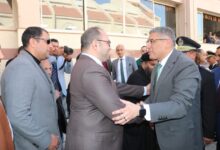 محافظ الجيزة ورئيس جهاز مدينة 6 أكتوبر يهنئان الأقباط بعيد الميلاد المجيد