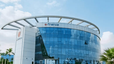 الرقابة المالية وإي فاينانس تطلقان أول شبكة مدفوعات رقمية متكاملة للقطاع المالي غير المصرفي