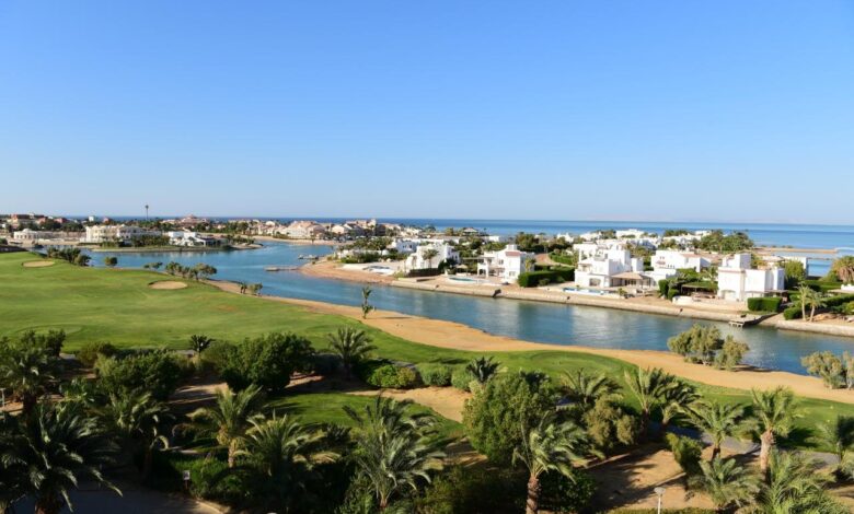 مدينة الجونة شريكًا رسميًا لنادي أستون فيلا الإنجليزي لموسم 2025/2026