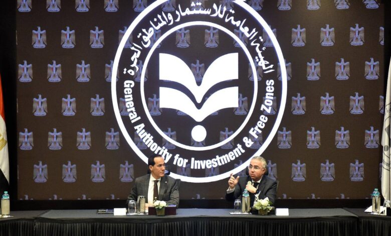 الاستثمار والتجارة الداخلية يتفقان على حلول عاجلة لتيسير إجراءات المستثمرين