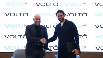 «فاليو» و«ڤولتة» توقعان شراكة استراتيجية لتمويل السيارات الكهربائية الخضراء والمصنعة محليًا في مصر «فاليو» و«ڤولتة» توقعان شراكة استراتيجية لتمويل السيارات الكهربائية الخضراء والمصنعة محليًا في مصر